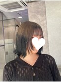 ミルクティー×ブラックのルーツカラー《手塚》