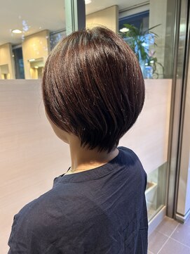 フィーカ(Fika) 丸みショート