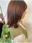 オレンジベージュ