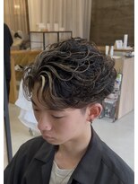 メンズギフト(men's GIFT)&nbsp;刈り上げツーブロックフェザーパーマメンズマッシュ