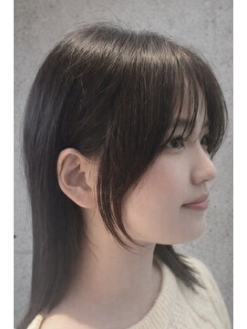 テラ(terra) 顔まわりの長さ・厚み・毛流れまで計算した小顔カット☆