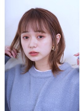 ルーフ 用賀(ROOF) 【ROOF用賀店】　ウルフカット　柔らかベージュカラー