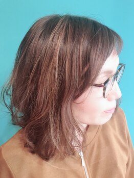 フゥーヘアー(Foo hair)の写真/【ワンランク上の白髪カバー】ハイライトで脱・白髪染め！話題のFIBREPLEXを使用し若々しい美髪をキープ♪