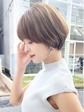 アンド ストーリーズ(&STORIES) 大人可愛い/ショートボブ/ハイライトカラー/ハンサムショート