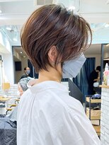 アヴァロン(AVALON) 絶壁解消/ひし形/前下がり/大人ショートボブ/30代/40代★猪狩★