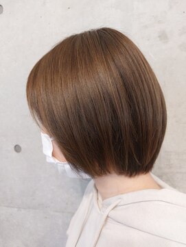 タエビスアリッサム(Taebis Alyssum) すっきり軽い大人ショートボブ/ミニボブ/イルミナカラー北習志野