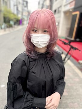 ディア(.eer) ピンク～パープル/グラデーションカラー/ミディアムウルフ/大阪