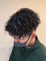 シフト(SHEEFT) 20代30代トレンド☆ソフトツイストパーマ★セミウェット毛流れ