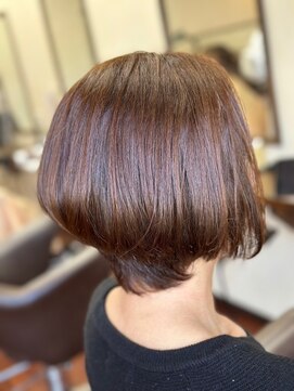 バンビ 本渡店(Bambi) 前下がりショート