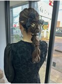 編みおろしポニーテール
