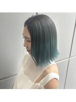 ファースト 泉中央店(first)&nbsp;グラデーションカラー、グリーン