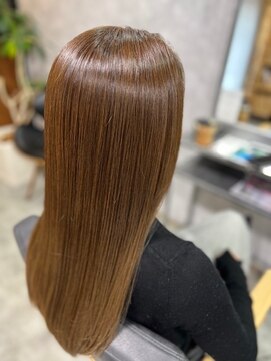 ヘアメイク リヴ(Hair Make Liv) 極艶×ブラウンカラー