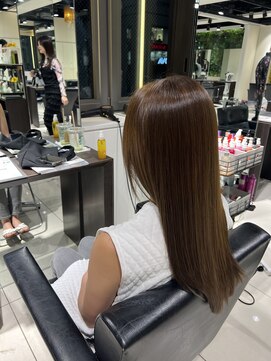 フォルテ ギンザ(FORTE GINZA) 【艶髪縮毛矯正】地毛風ナチュラル縮毛矯正　プラチナ縮毛矯正