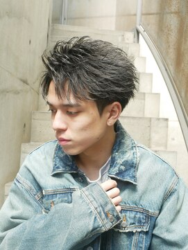 イーラ(era) フェザーショートパーマ/メンズ/刈り上げ/眉毛/ツイスト