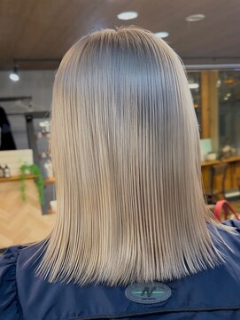 ダイヤモンド ネクスト(Diamond Next) シルバーブロンド