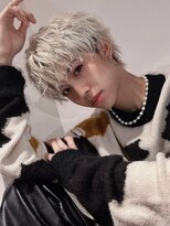 オーシャントーキョーハラジュク(OCEAN TOKYO harajuku) メンズハイトーンラウンドマッシュツーブロック