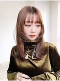 顔周りレイヤーロングオリーブベージュくびれヘア_ba495613