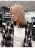 ホワイトベージュ×ブラウン