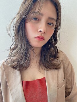 ケーツー 青山店(K two) [K-two青山]センターパート ふわミディ ベージュカラー[表参道]