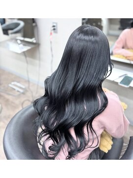 エミーバイモアムー(Emmie byMoremuu) 【あいり】透明感抜群ネイビー