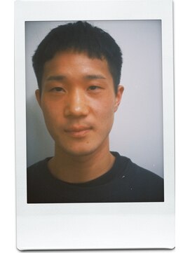 エイル(AILE) フェードクロップとはひと味違うクロップスタイル