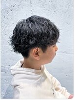 ブロッサム 東久留米店(Blossom)&nbsp;骨格補正◎波巻きパーマ×マッシュで小顔効果アップ！