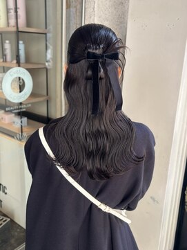 エヴリンアンドペイジ(Evelyn&paige) ハーフアップ/ヘアセット【神戸/元町】