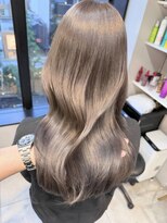 ディーエックス スリー(Dxxxx III)&nbsp;透明感グレージュ赤み消し韓国風