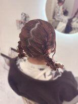 クラン 梅田店(Clan) 編み込みツイン編み下ろし