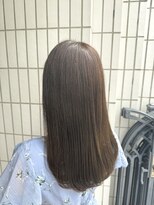 ディスオモテサンドウ 表参道(This OMOTESANDO) 明るめベージュカラー