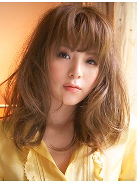 ソーホー ニューヨーク シズオカ(SOHO newyork SHIZUOKA) 大人かわいい愛されゆるふわセミディ