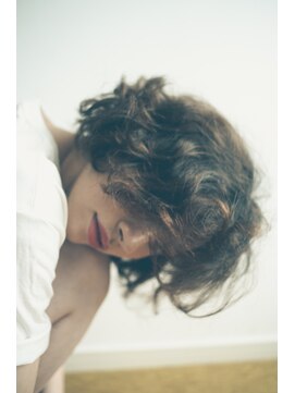 ローブ(robe) カーリーボブ