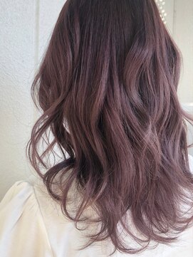 ジーナ 銀座(Zina) 【Zina】イメチェン毛先パーマ耳かけ×フォギーベージュ