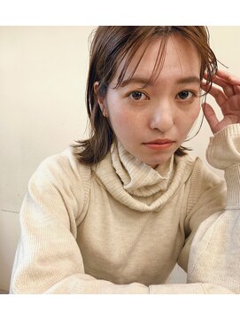 ジジ 代々木(Gigi) 【Gigi】外ハネボブ セクションカラー ペールベージュ