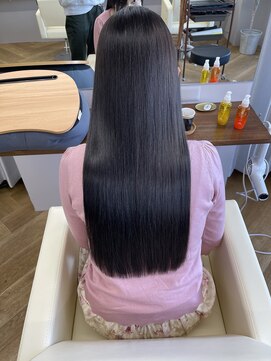 シカ 神戸三宮元町店(Cica) 髪質改善 UPTOGLOSS 神戸 三宮美容室 トリートメント 艶髪