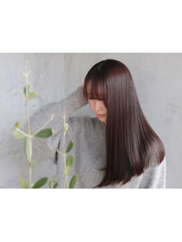 《東舞鶴》美髪縮毛矯正でやわらか質感のナチュラルな仕上がり♪ダメージ最小限で理想の艶さらヘアが叶う◎