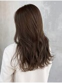 オリーブグレージュロング_斜めバンググレージュカラー_ba444591