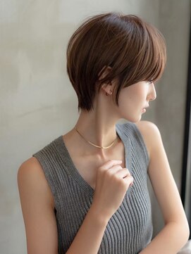 イオ 本厚木(io) 大人かわいい似合わせカットショートヘアシースルーバング小顔