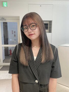 ロイリー バイ ローウェ 立川(Loely by Louwe) design color