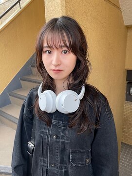 ツナグ(tsunagu) セミロングレイヤーニュアンスパーマ