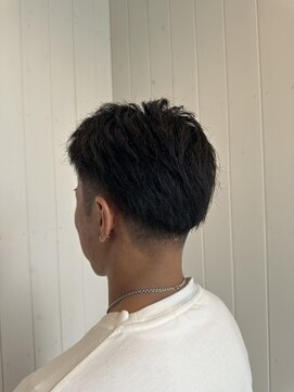 ベリーショート刈り上げフェード