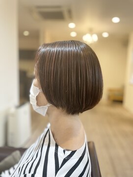 シュプレミュー(Supremu) 知性薫る丸みボブ /ヘッドスパ/白髪ぼかし/髪質改善