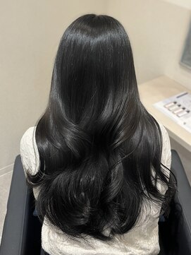 ネリネ 北千住駅東口学園通り前(Nerine) ダークブラウン/ダークトーン/髪質改善カラー