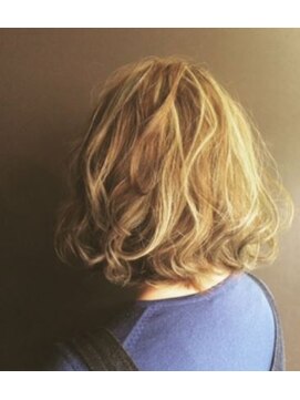 バーグ ヘアー(bague hair) ハイライトカラー