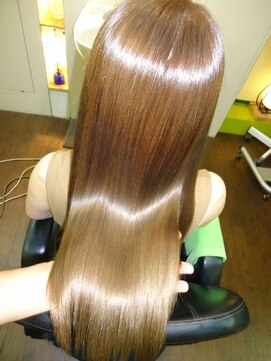 エムスリーディーミュゼステージ(M3D) ピコカラー&トリートメント&カット