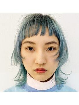 クク(QUQU) パッツンブルーマッシュ