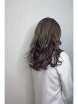 モルニ(MORNI)&nbsp;インナーカラー_マロンベージュ Aラインボブ かきあげ