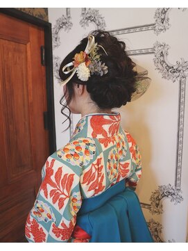 ディスカバード(Discovered) 袴＆ヘアセット