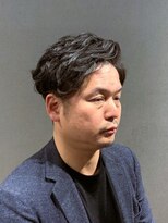 ビーダンディー(Bee dandy)&nbsp;ビジネスフォーマル ツーブロックパーマ 七三オールバック