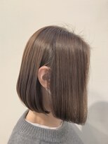 フーチー クーチー アマティー 豊中店(FUCHI KUCHI amati)&nbsp;@fuchi_kuchi.okada[大阪豊中/前下がりボブ/ツヤ髪]